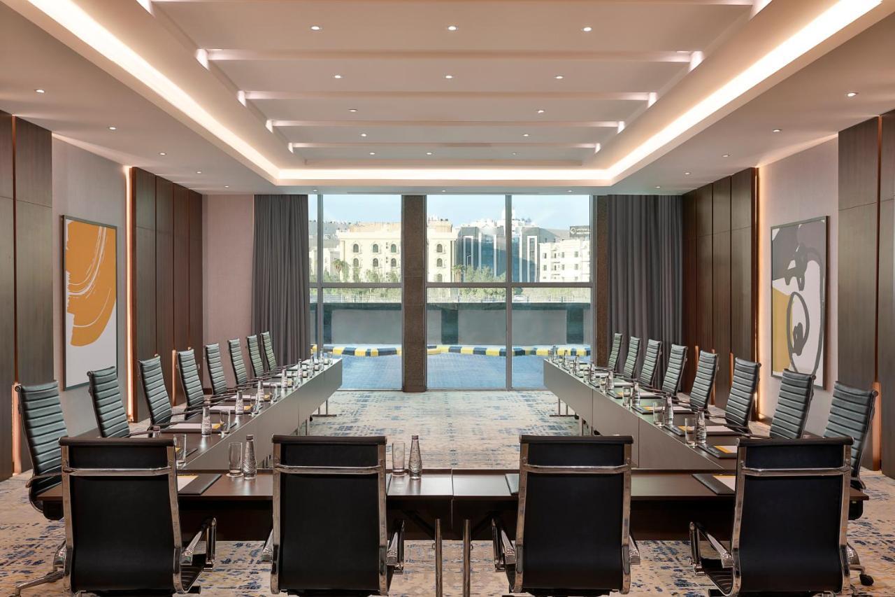 Hotel Voco Al Khobar By Ihg Zewnętrze zdjęcie Meeting room