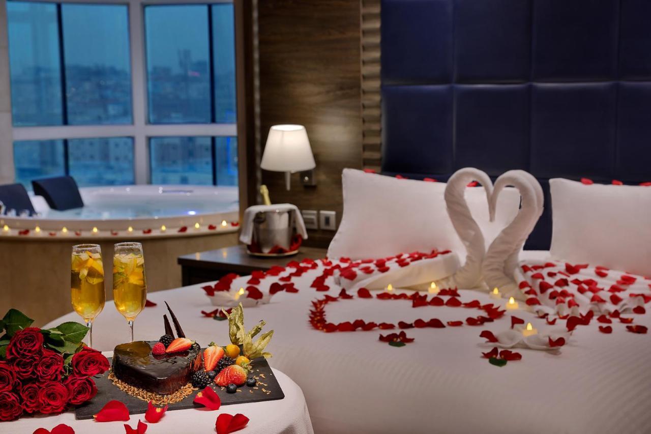Hotel Voco Al Khobar By Ihg Zewnętrze zdjęcie A honeymoon suite