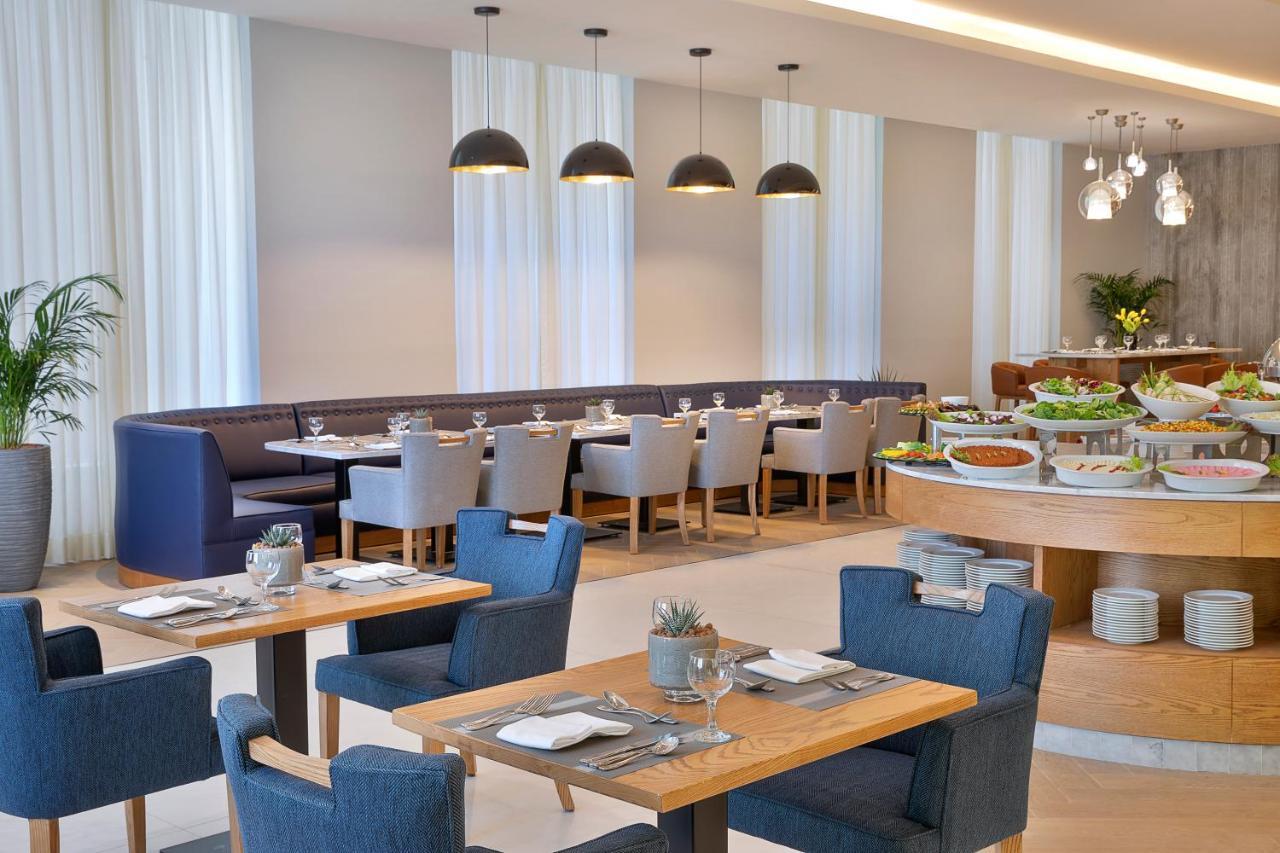 Hotel Voco Al Khobar By Ihg Zewnętrze zdjęcie The restaurant
