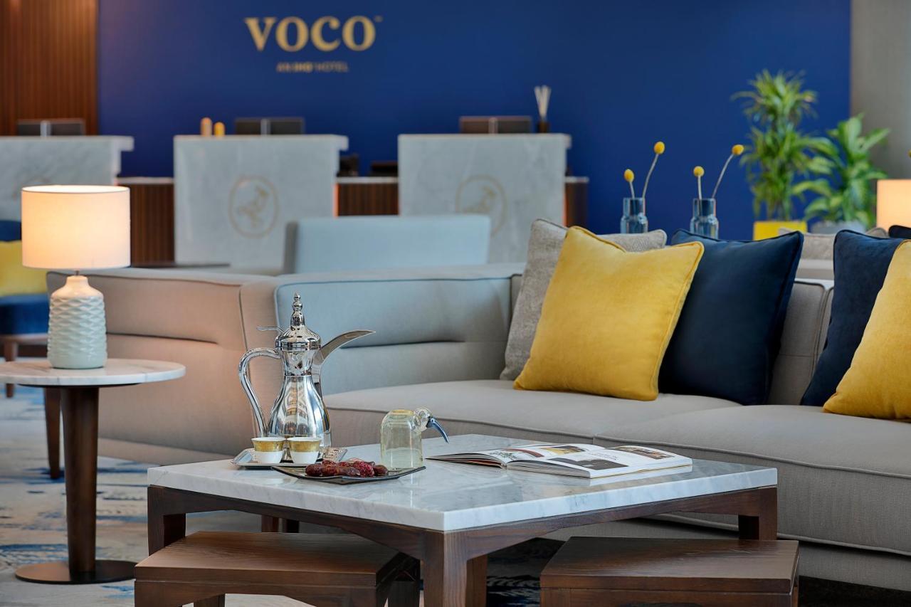 Hotel Voco Al Khobar By Ihg Zewnętrze zdjęcie A coffee table